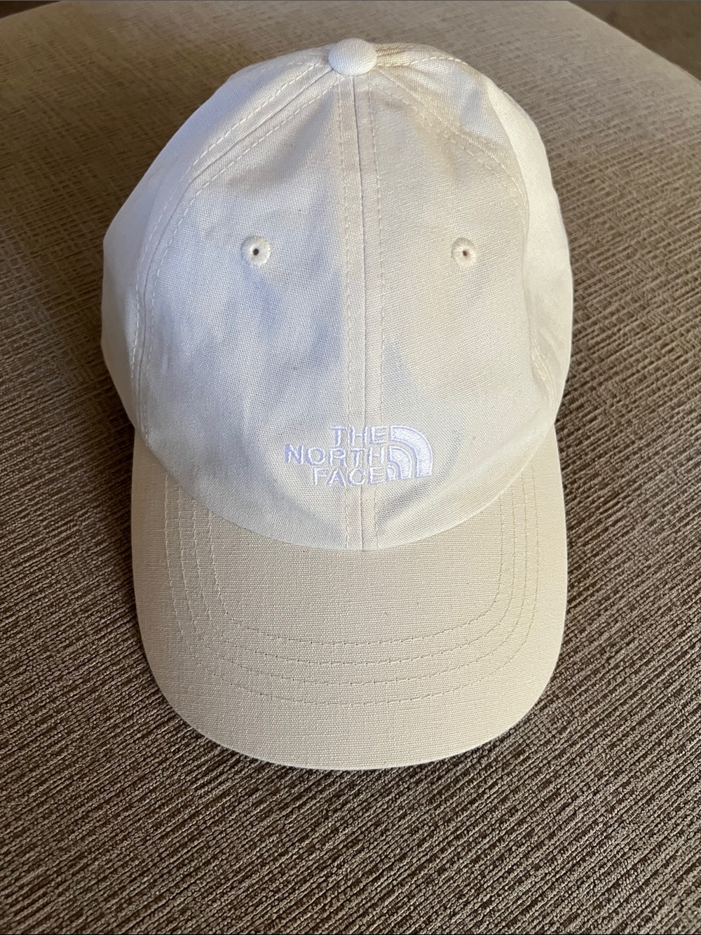 The North Face Off-White/Beige Logo Baseball Cap